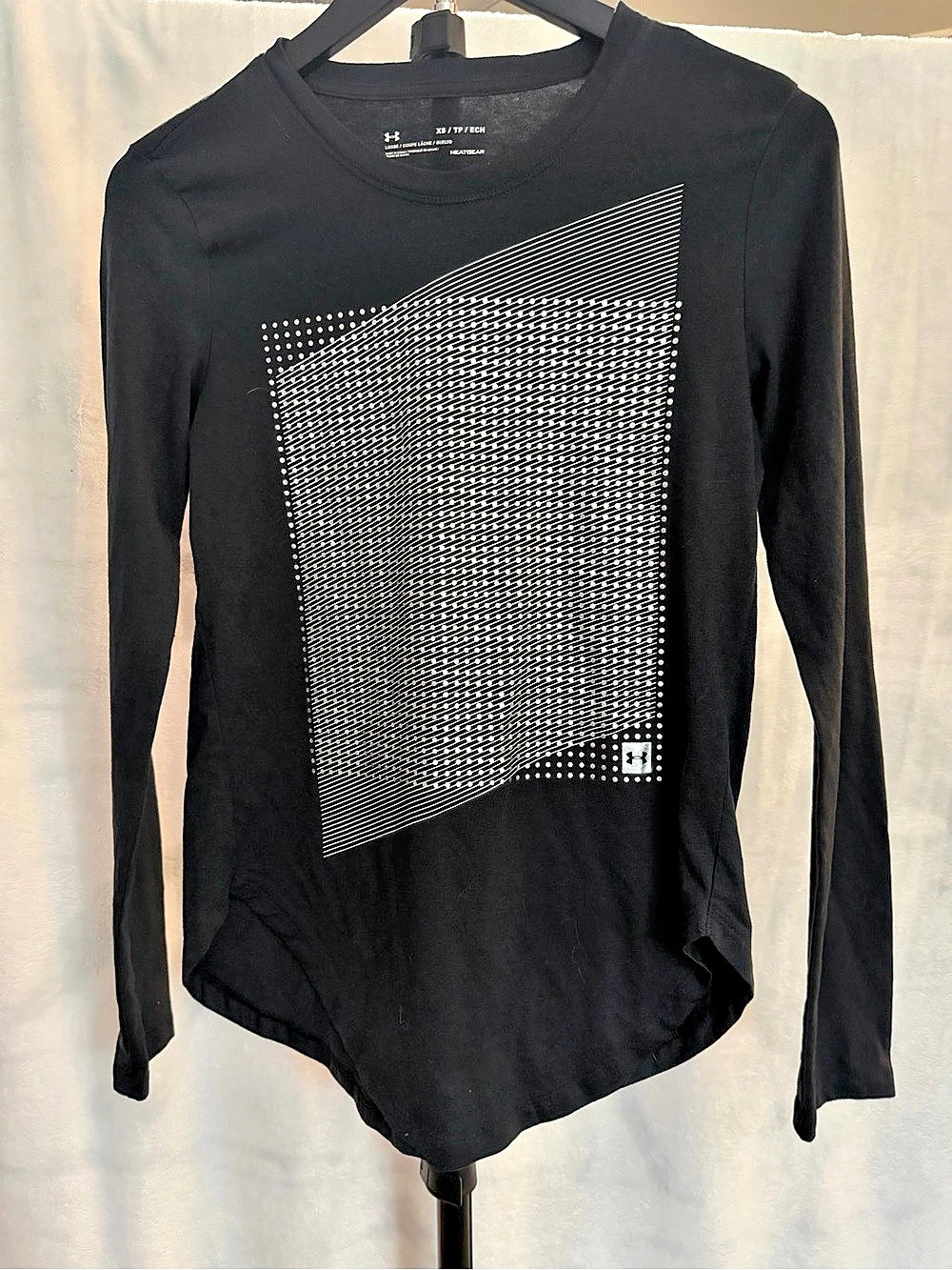 Under Armour women’s long sleeve shirt Geometric Long Sleeve Shirt Size XS
